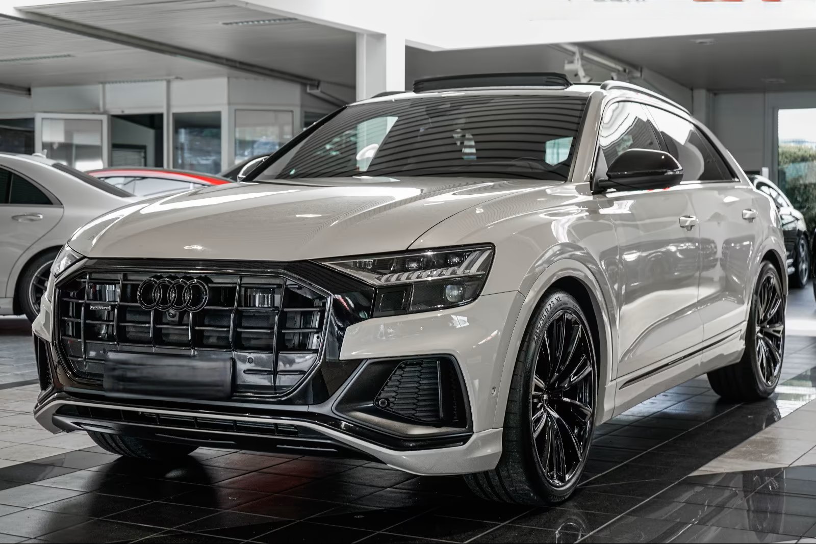 Audi Q8 45 TDI Competition 3