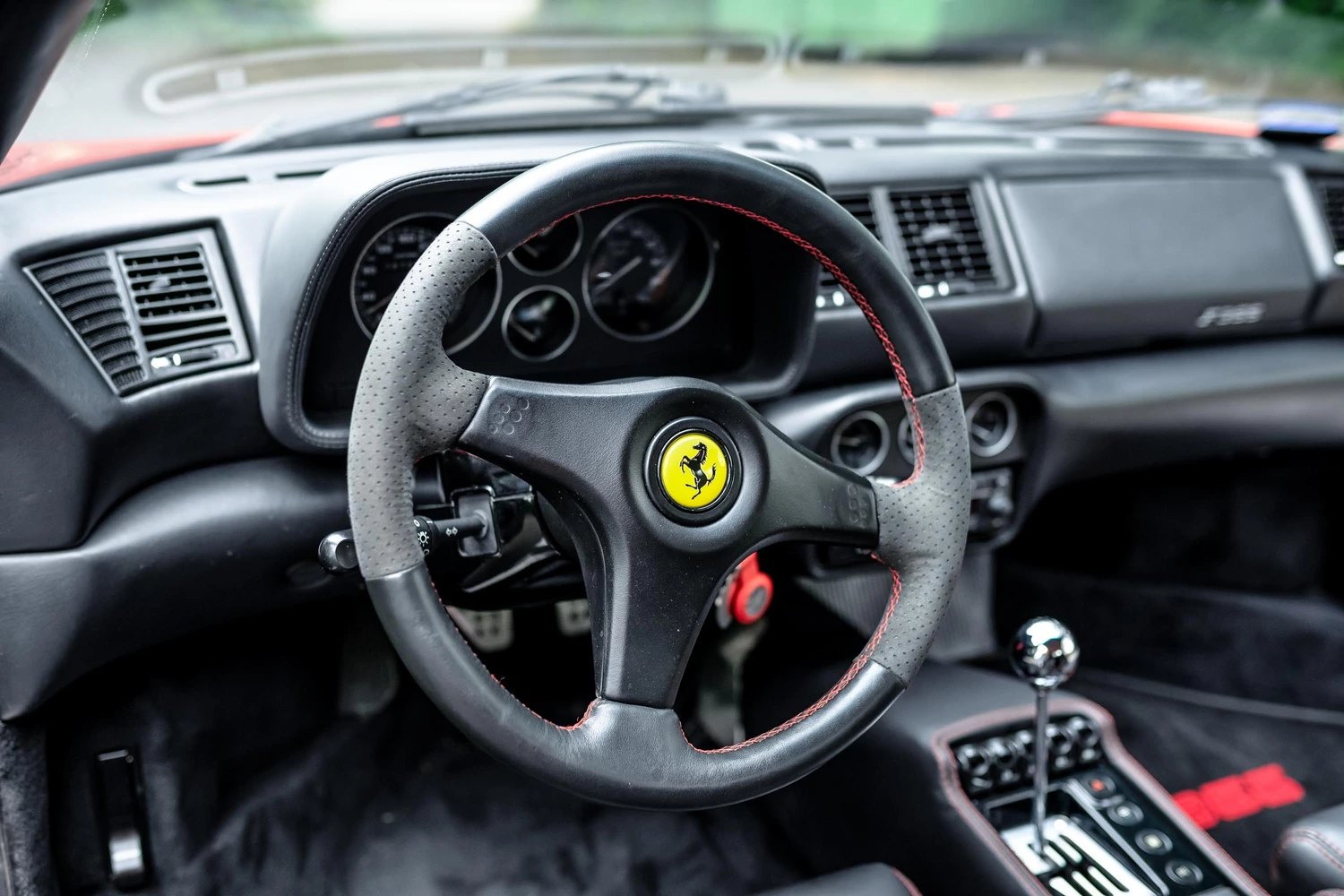Ferrari F355 Berlinetta 12