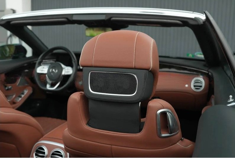 Mercedes Benz A217 S560 Cabriolet 3