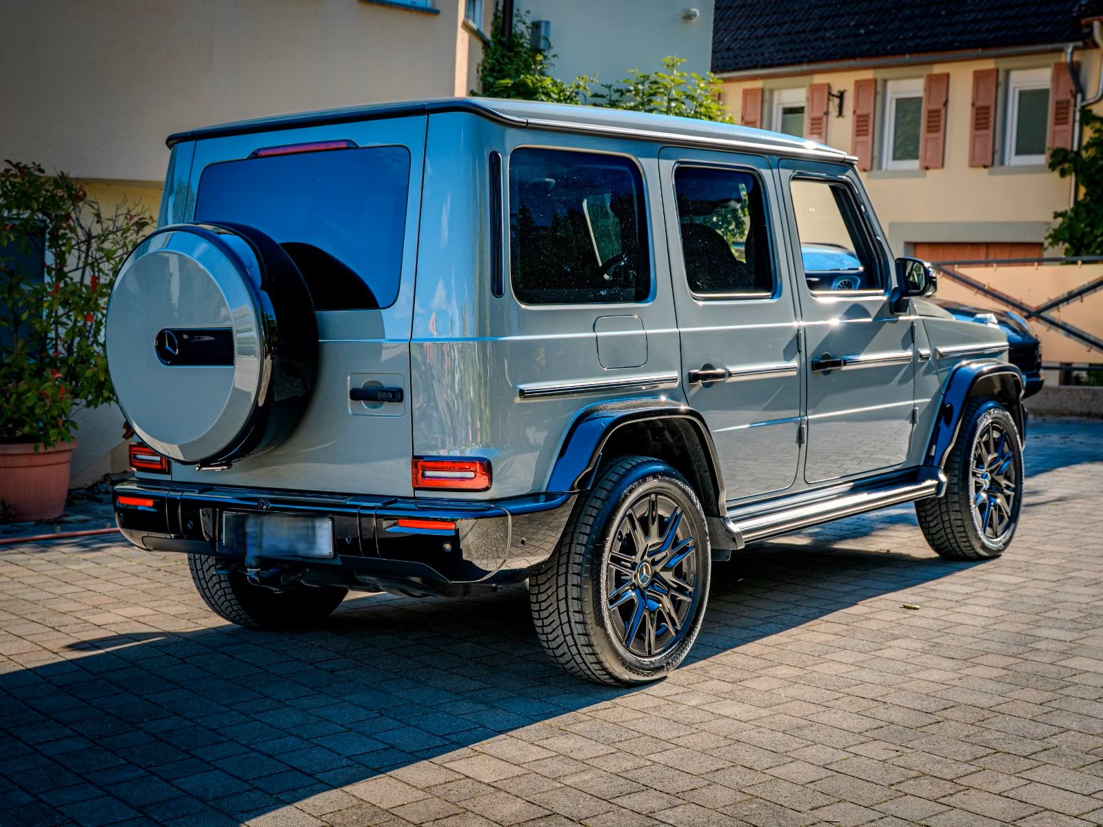 Mercedes-Benz G 450 4
